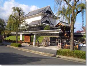 勝竜寺城跡・勝竜寺城公園の管理等（長岡京市勝竜寺）