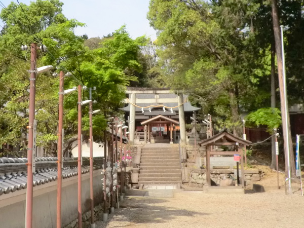 古代山陽道沿いにあった棚倉孫神社