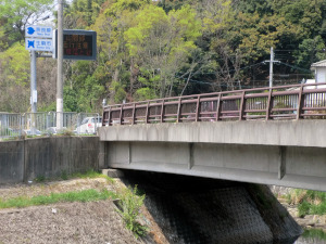 国道163号線の京都・奈良の境に架かる両国橋